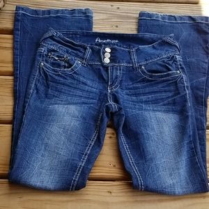 Amethyst jeans with pocket bling